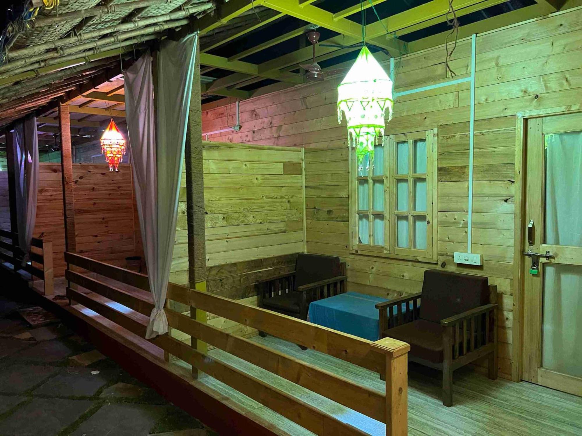 Rosa Mystica Bed & Breakfast Cola Exterior photo