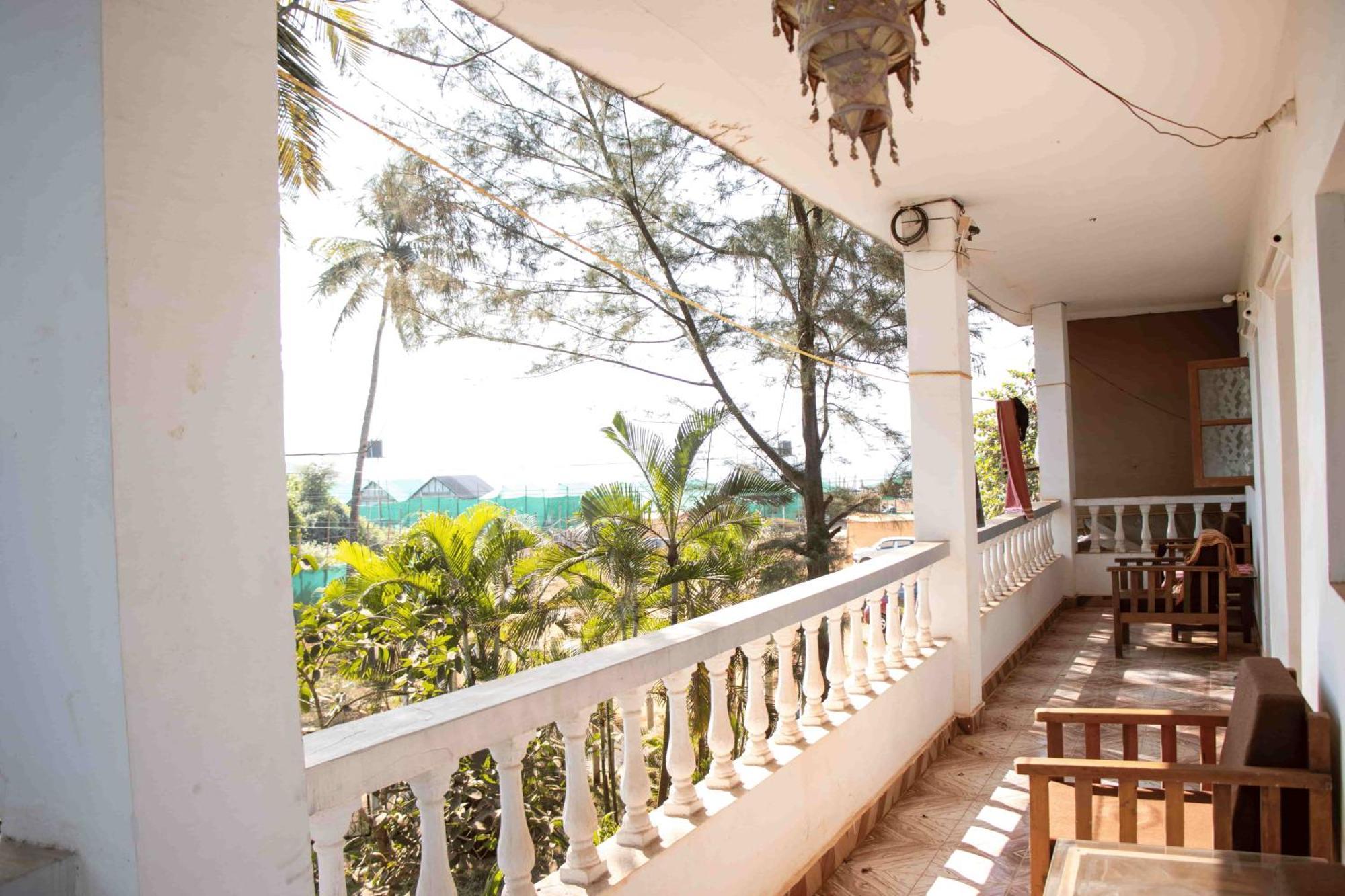 Rosa Mystica Bed & Breakfast Cola Exterior photo